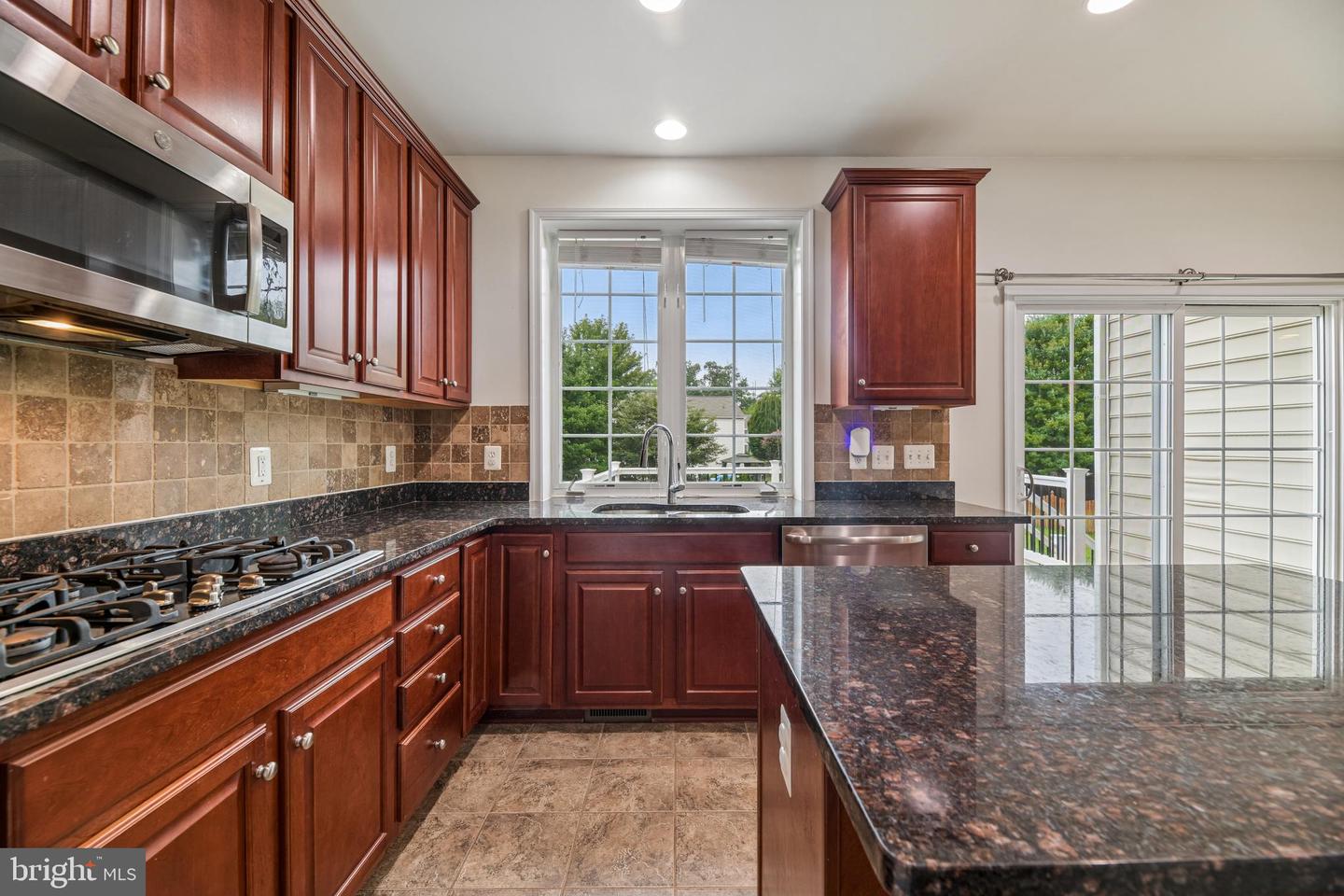 10810 Valley Falls Ct Property Photo 29