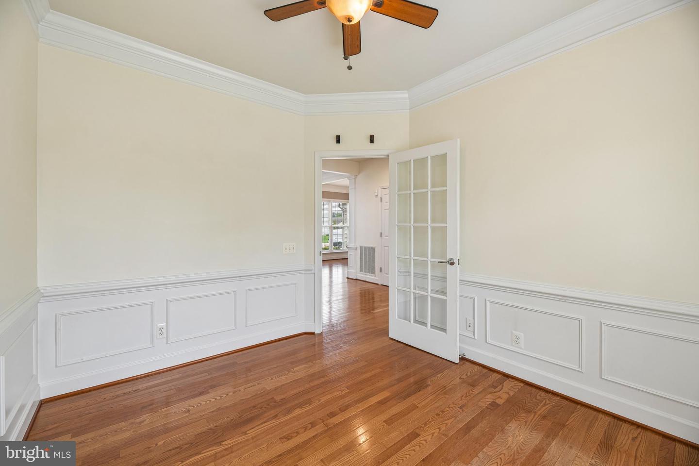 10810 Valley Falls Ct Property Photo 32