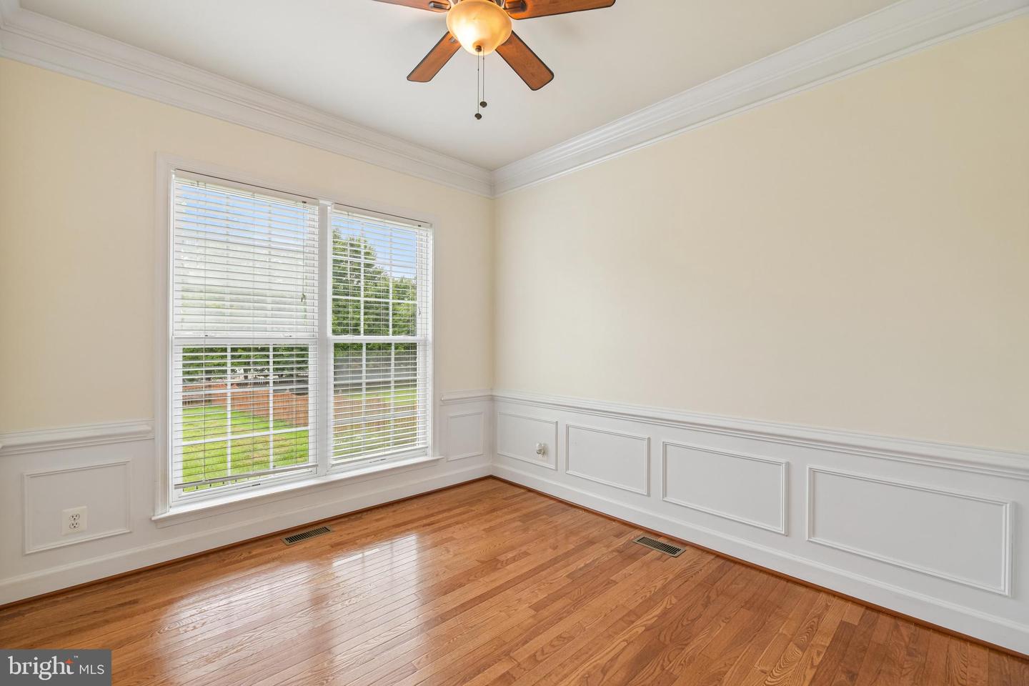 10810 Valley Falls Ct Property Photo 34