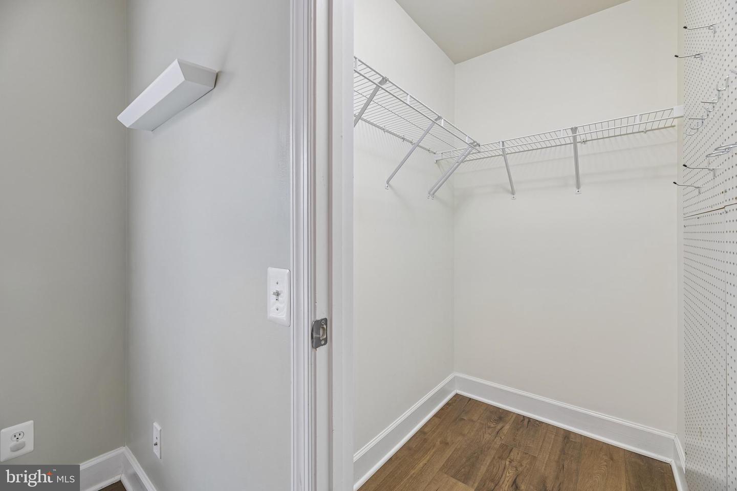 10810 Valley Falls Ct Property Photo 61