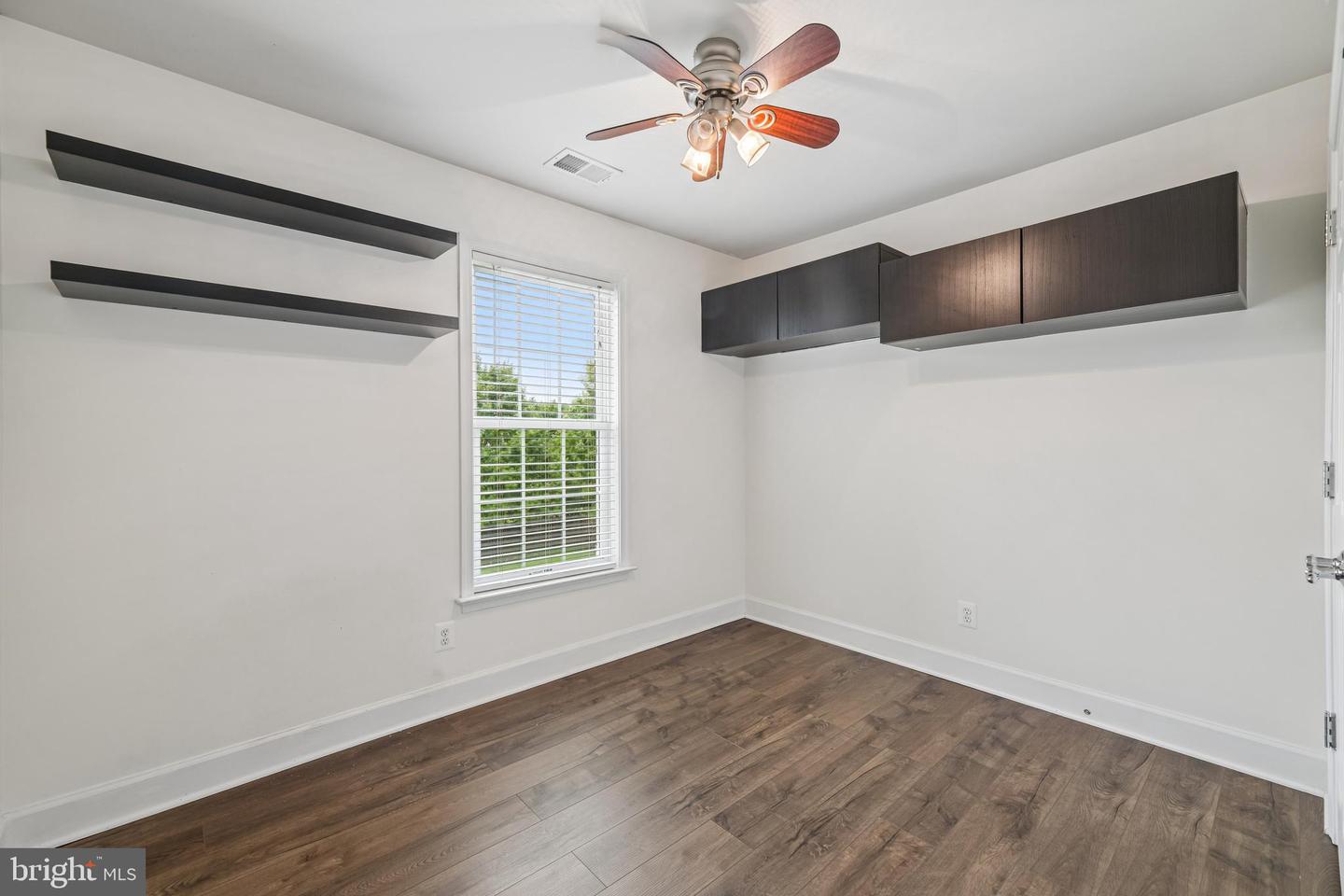 10810 Valley Falls Ct Property Photo 62