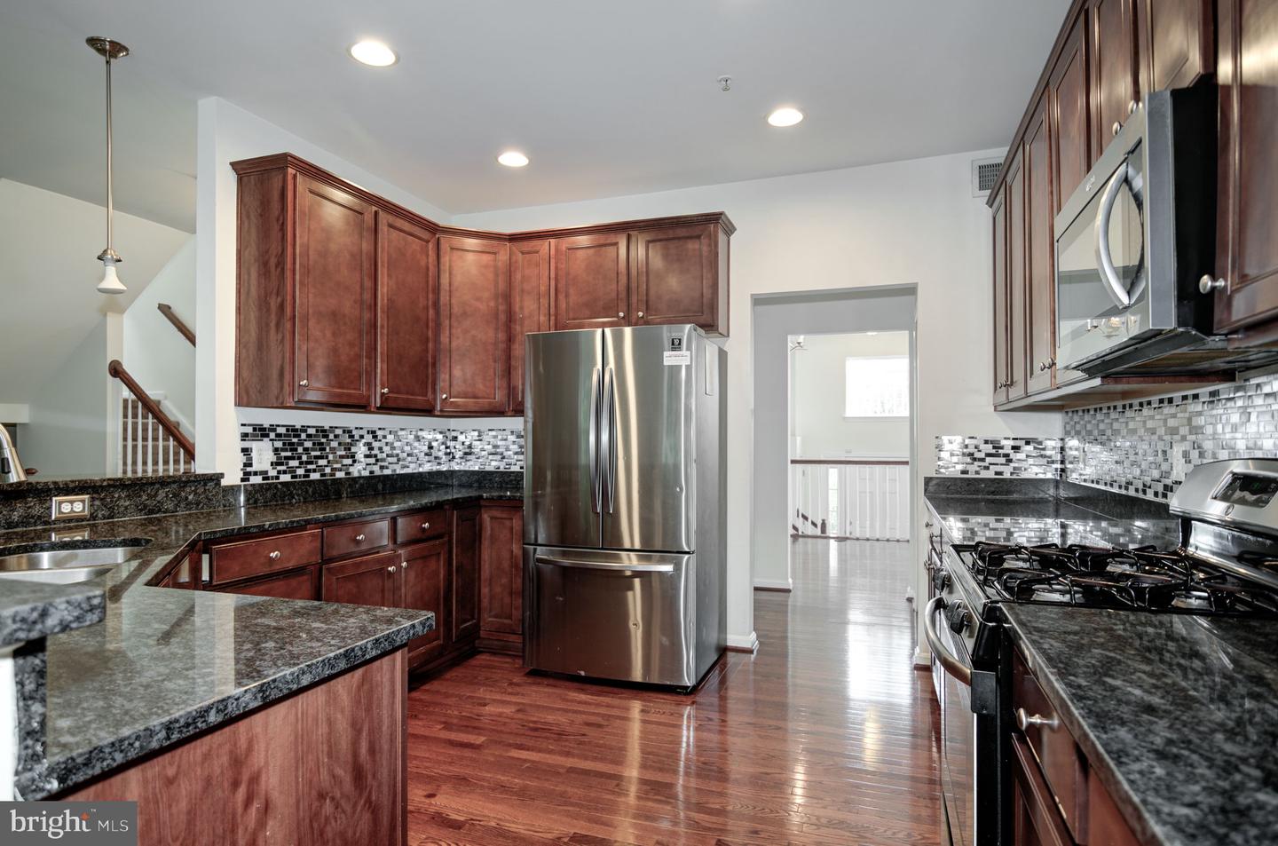 3401 Eagle Ridge Dr Property Photo 16