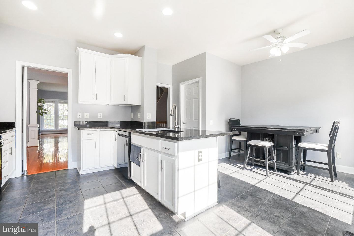 14899 Potomac Branch Dr Property Photo 11
