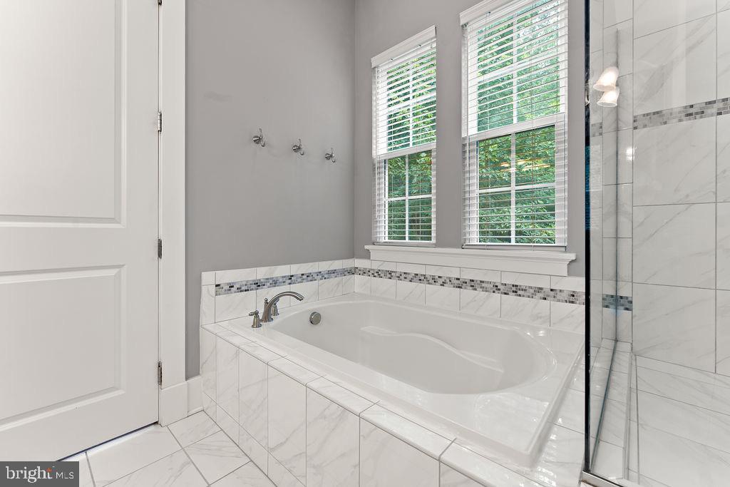 2204 Potomac River Blvd Property Photo 38