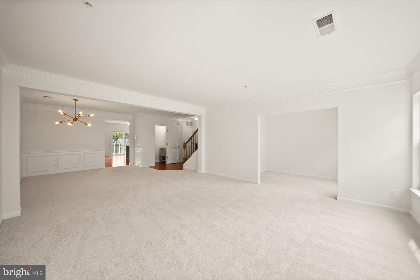 2289 Kew Gardens Dr Property Photo 23