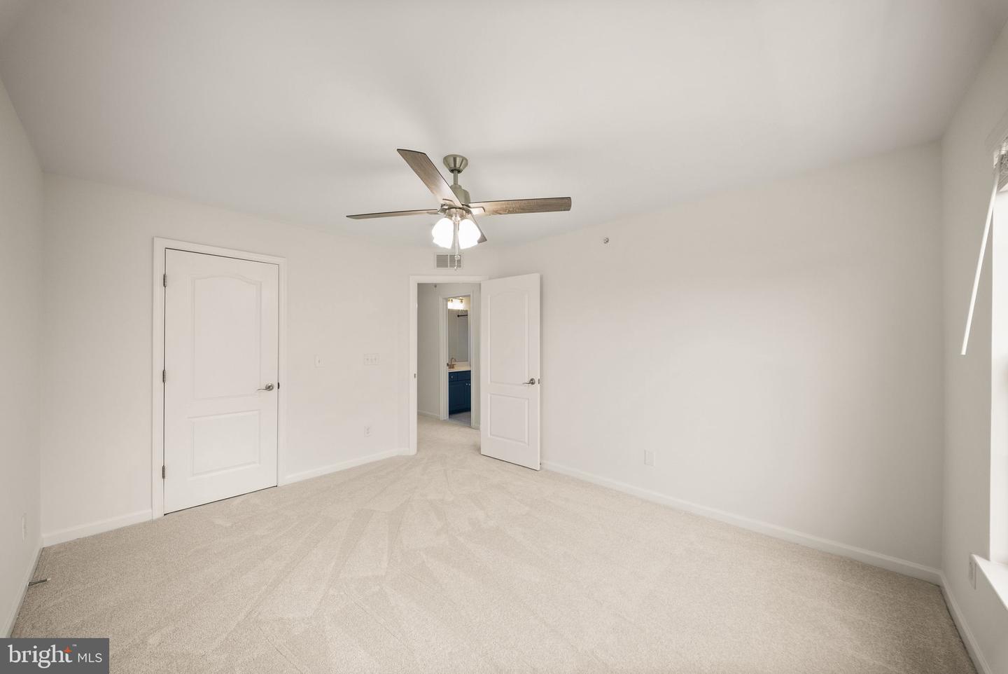 2289 Kew Gardens Dr Property Photo 39