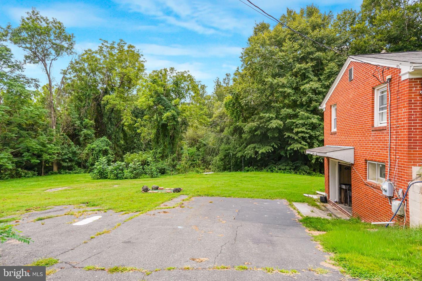 17724 Batestown Rd Property Photo 33