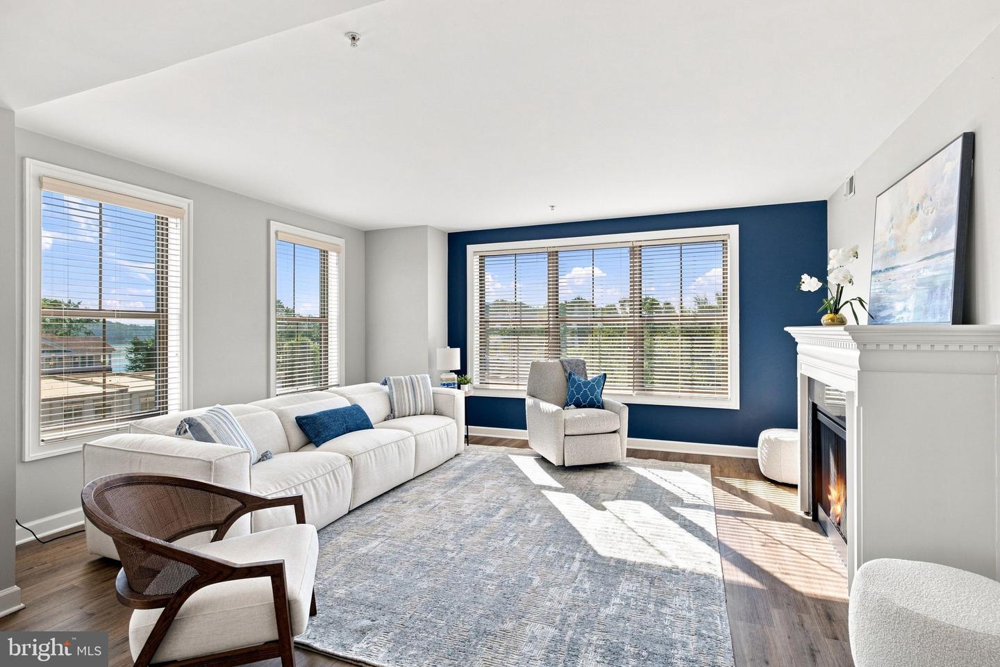 485 Harbor Side St #607 Property Photo 8