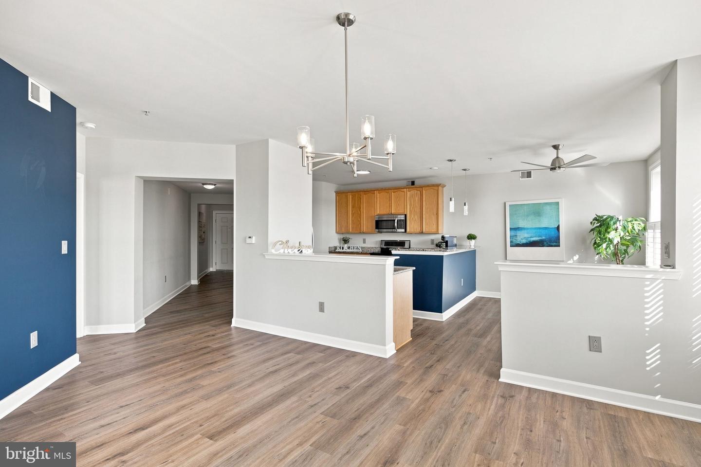 485 Harbor Side St #607 Property Photo 13