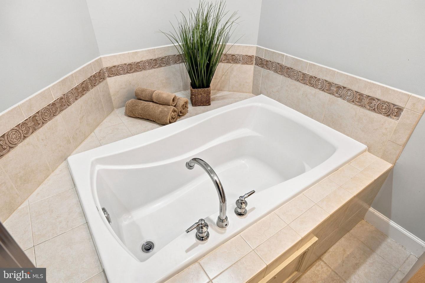 485 Harbor Side St #607 Property Photo 40
