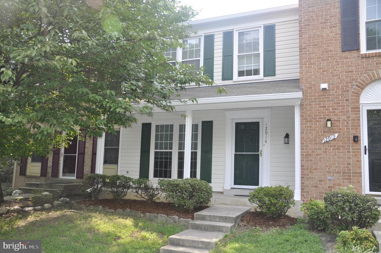 12914 Lockleven Ln Property Photo 2