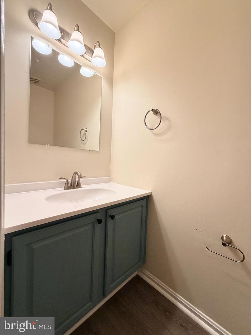 12914 Lockleven Ln Property Photo 9