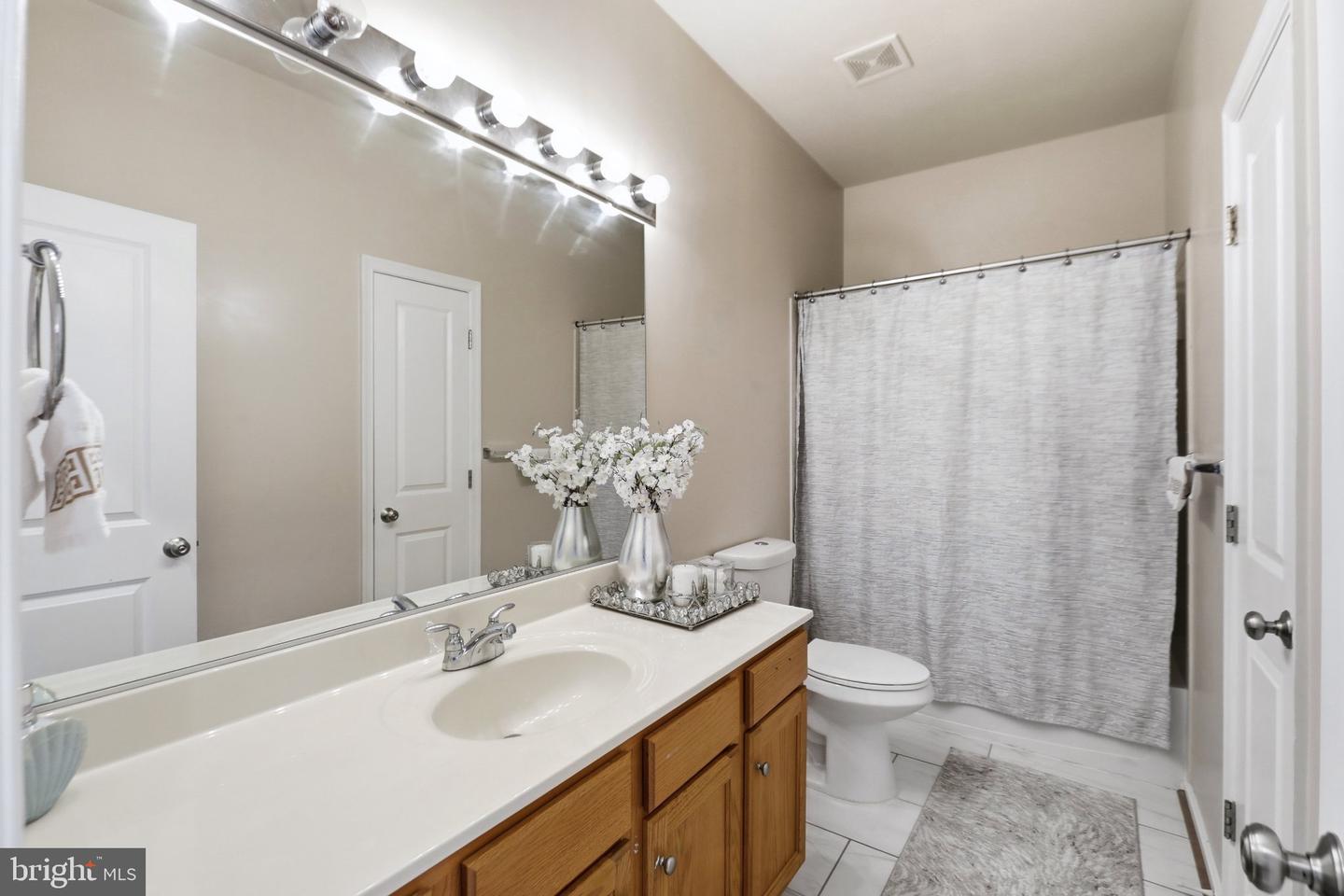 9224 Alvyn Lake Cir Property Photo 21