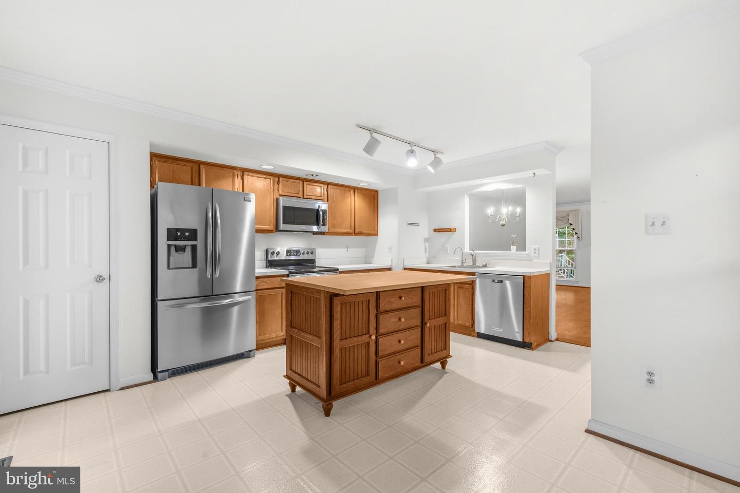 12835 Mill Brook Ct Property Photo 10
