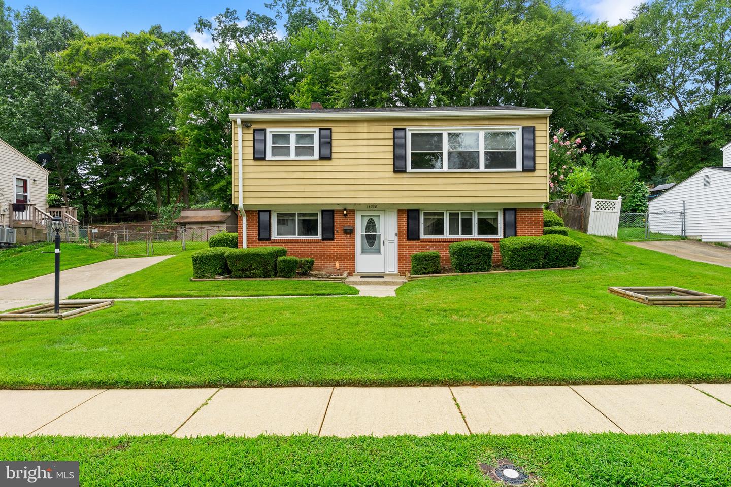 14330 Ferndale Rd Property Photo 2