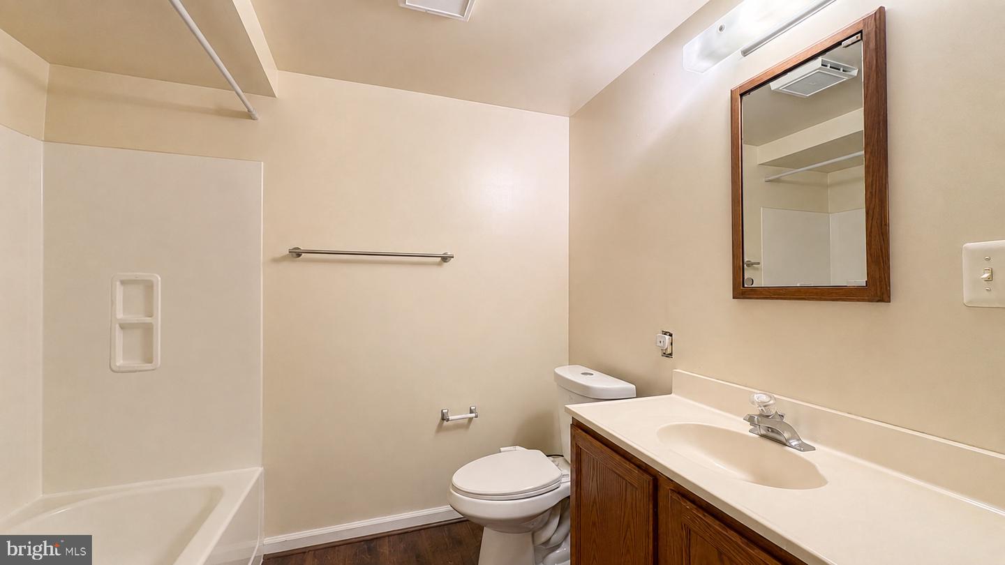 12554 Cantilever Ct Property Photo 6