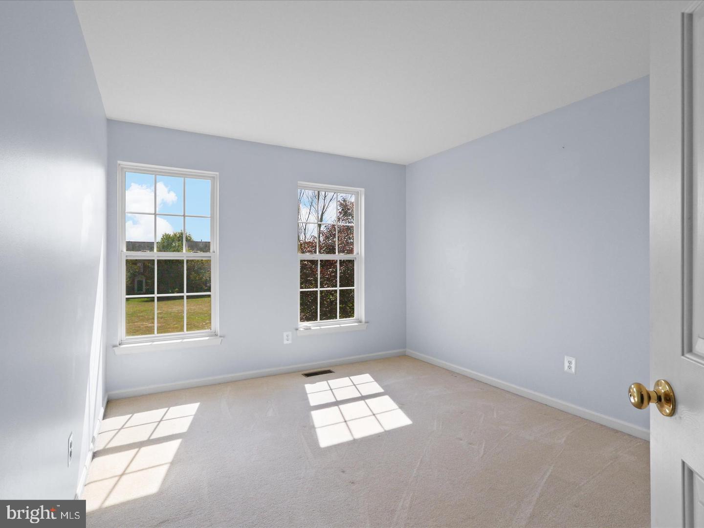 6713 Selbourne Ln Property Photo 19