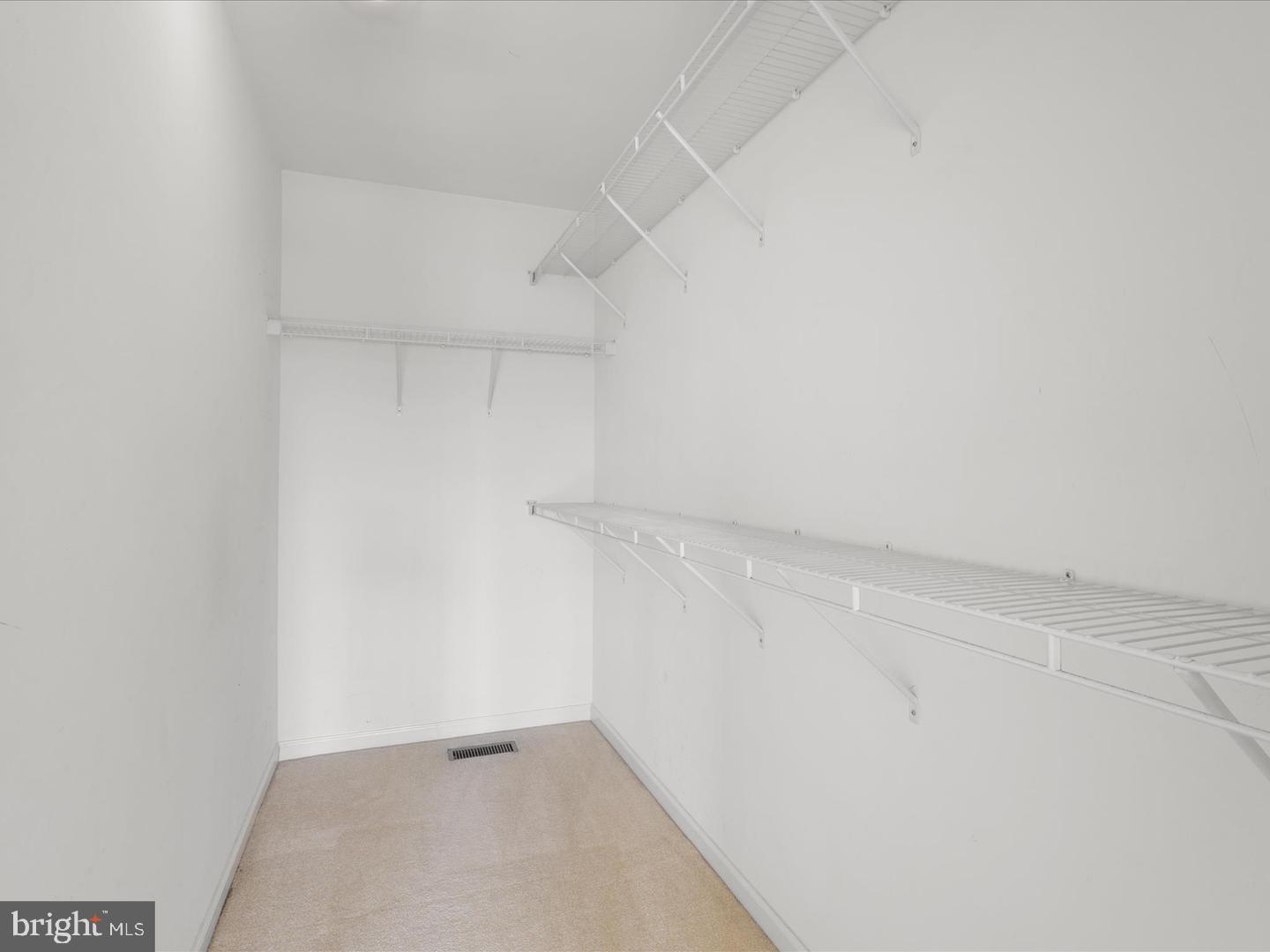 6713 Selbourne Ln Property Photo 24