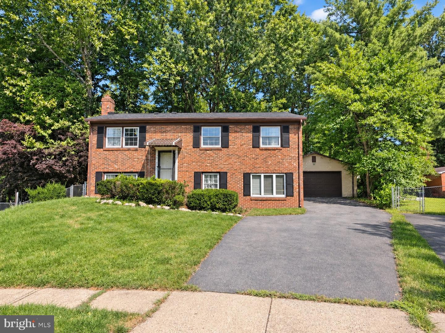 14010 MONTOCLAIR LN Property Photo 1