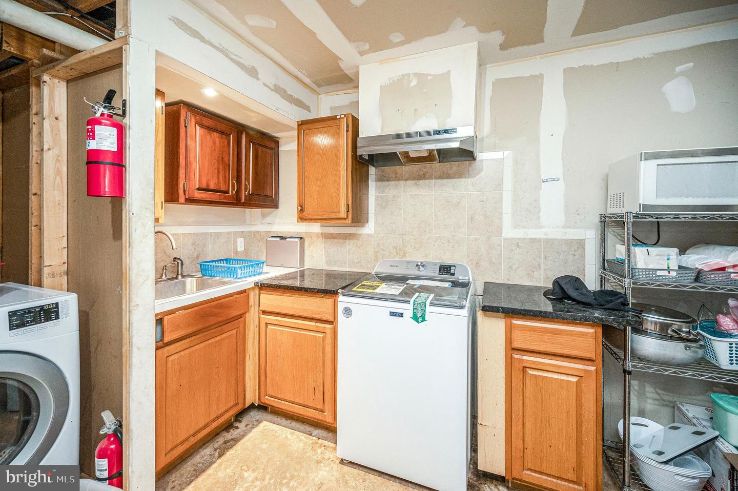 16005 Kings Mountain Rd Property Photo 46