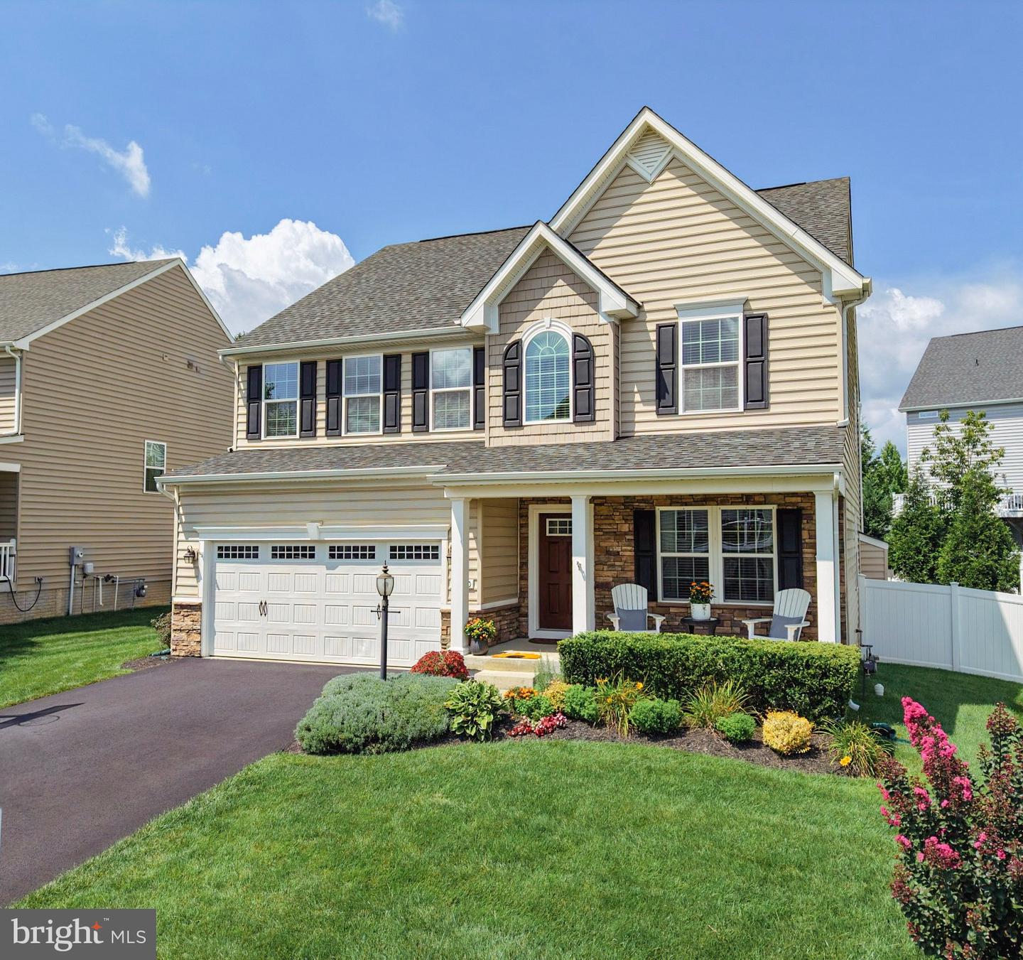 12380 Southington Dr Property Photo 54
