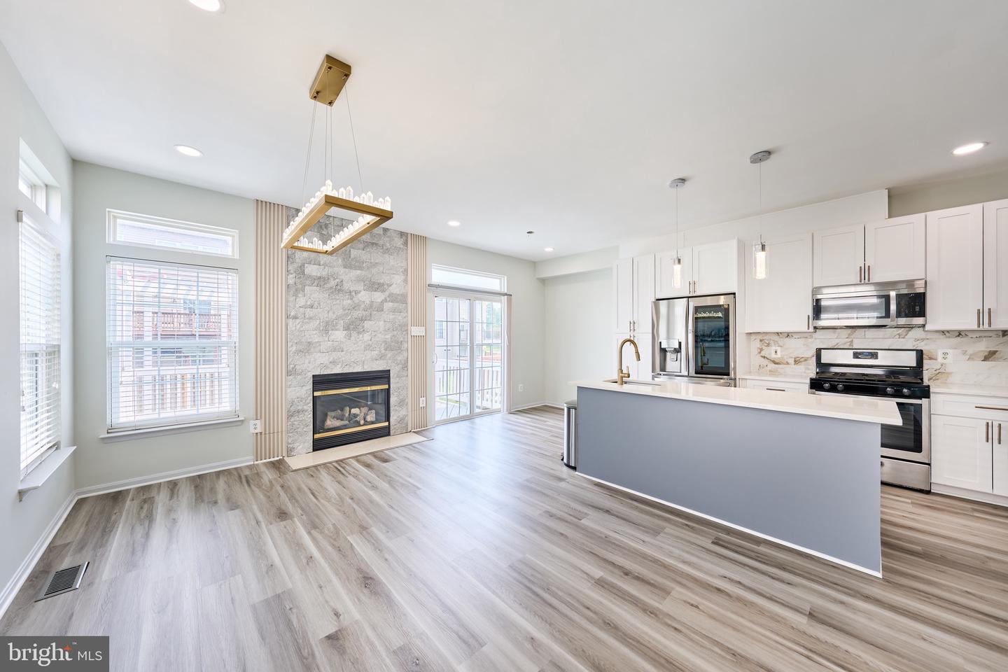 13070 Shenvale Cir Property Photo 3