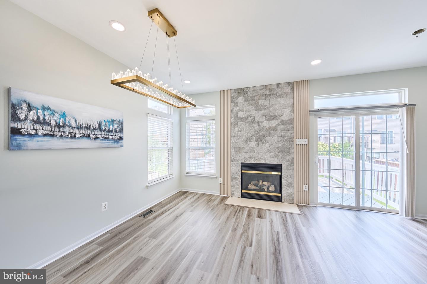 13070 Shenvale Cir Property Photo 4