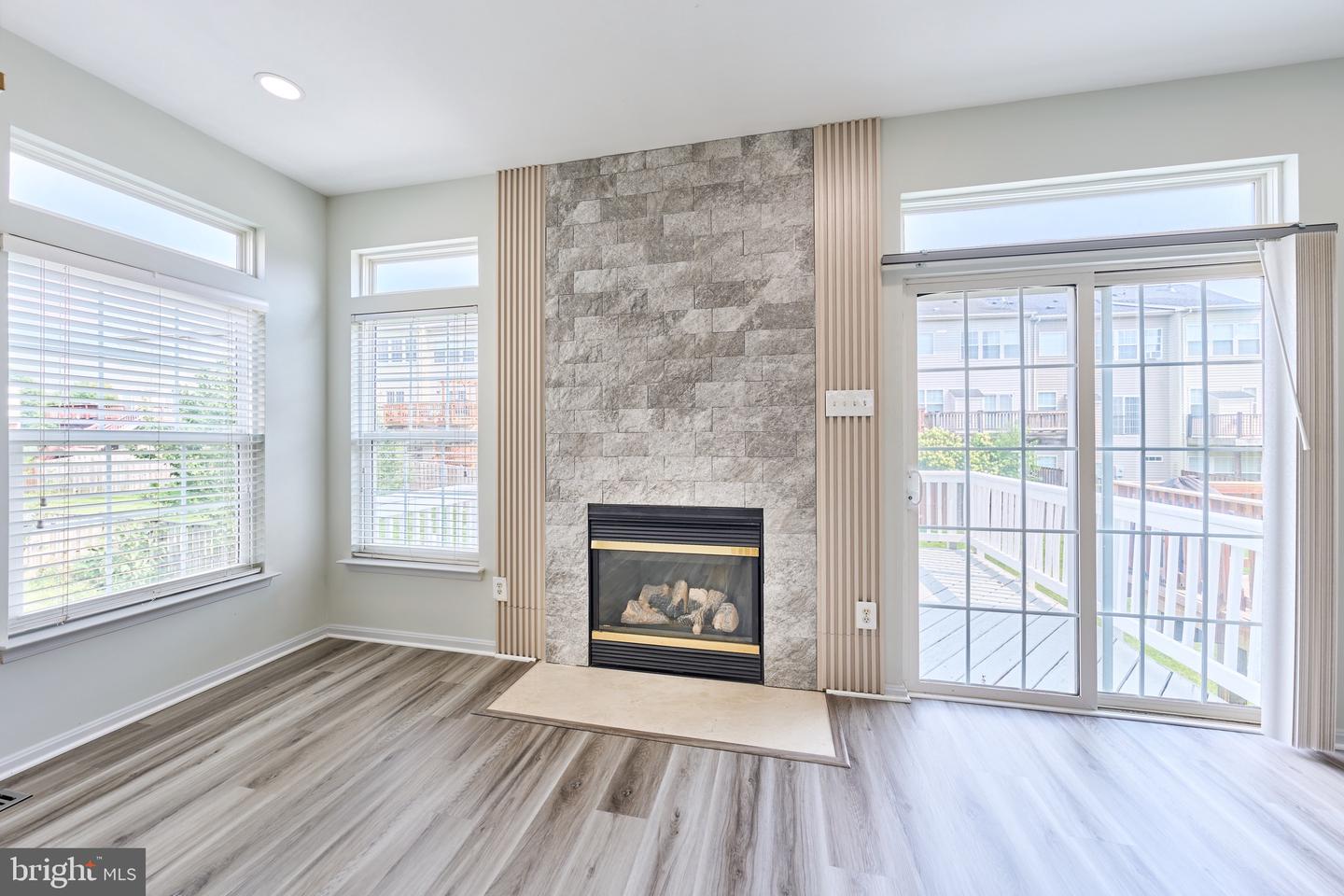13070 Shenvale Cir Property Photo 6