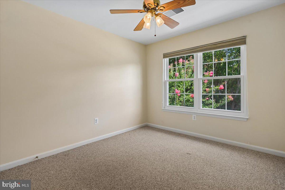 12303 Grimsby Ln Property Photo 19