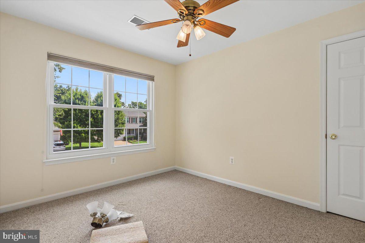 12303 Grimsby Ln Property Photo 21