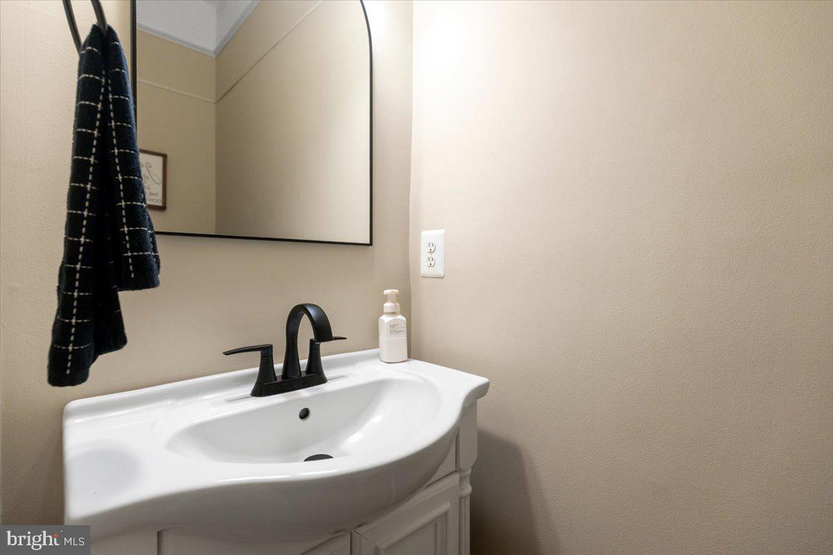 11218 Stonebrook Dr Property Photo 14