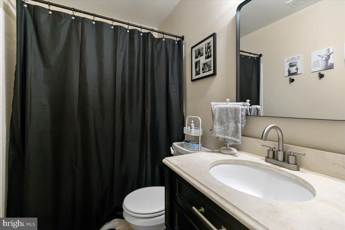 11218 Stonebrook Dr Property Photo 21