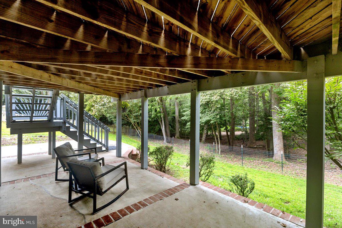 11218 Stonebrook Dr Property Photo 30