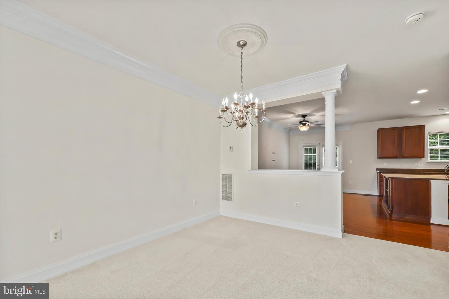 2534 Basin View Ln Property Photo 8