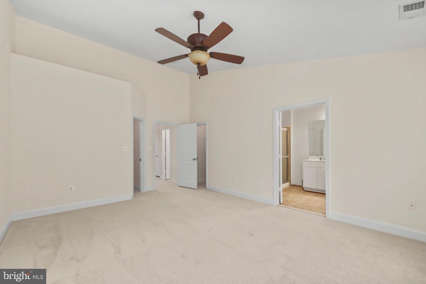 2534 Basin View Ln Property Photo 18