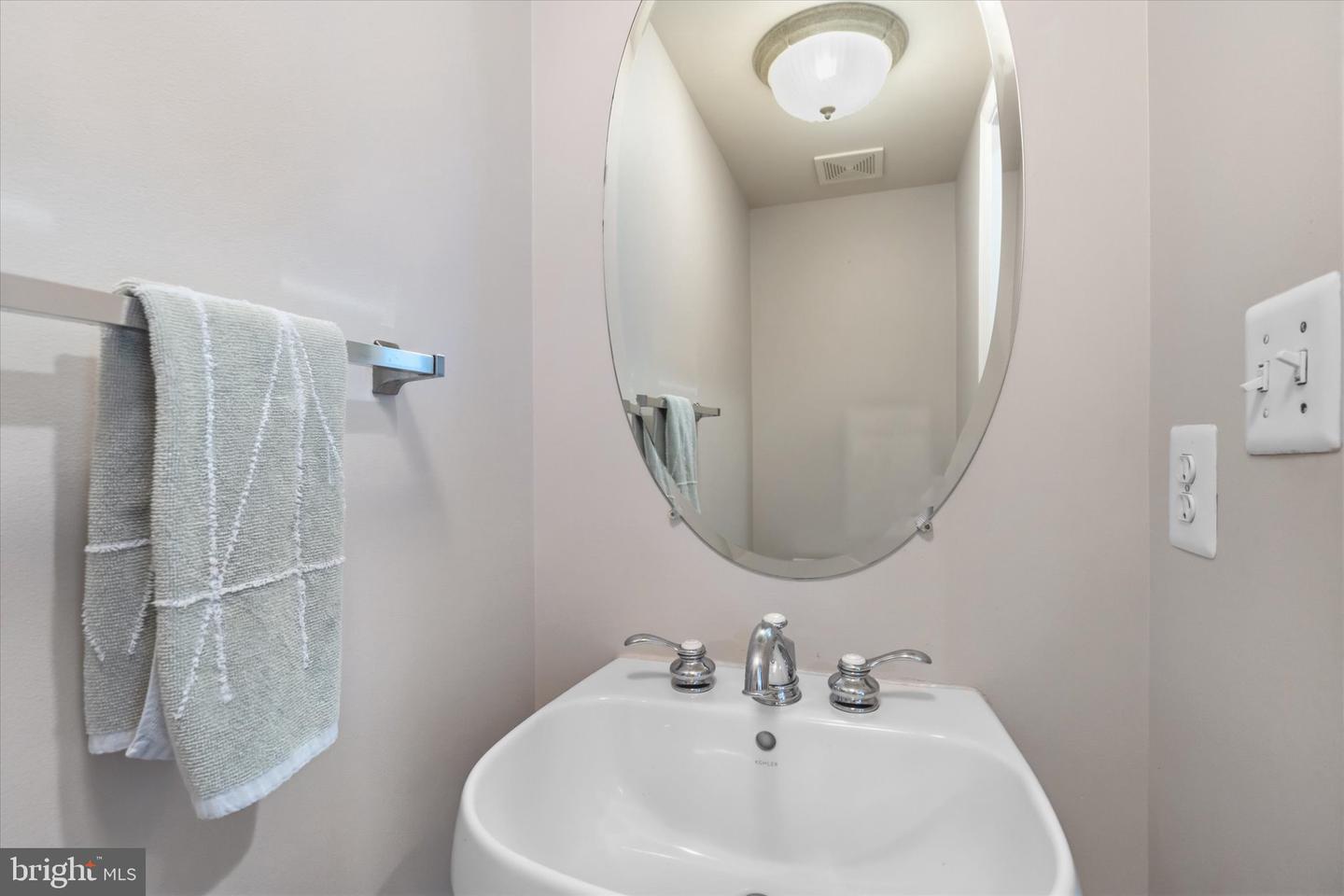9107 Ribbon Falls Loop Property Photo 16