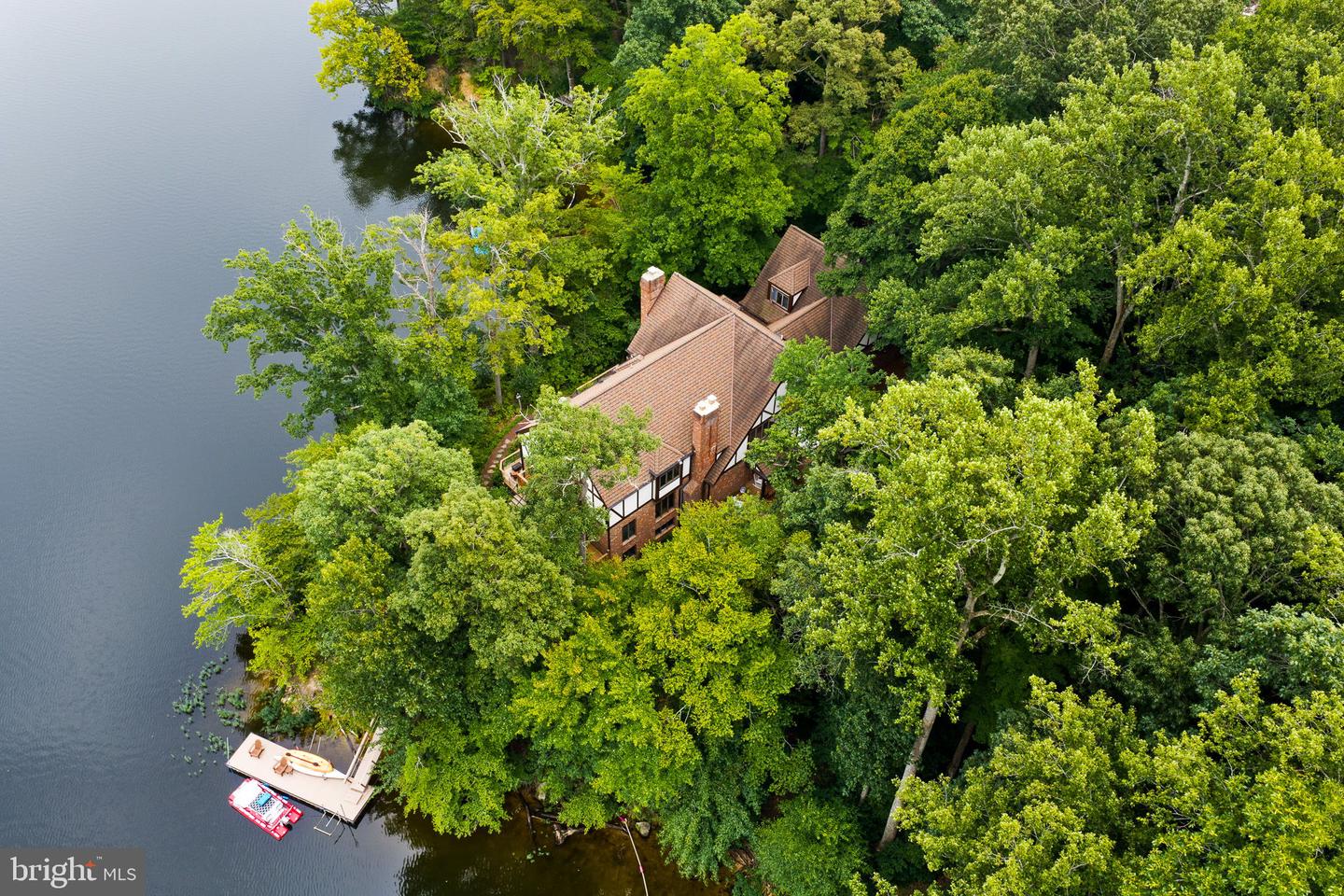 2490 Tree House Dr Property Photo 1