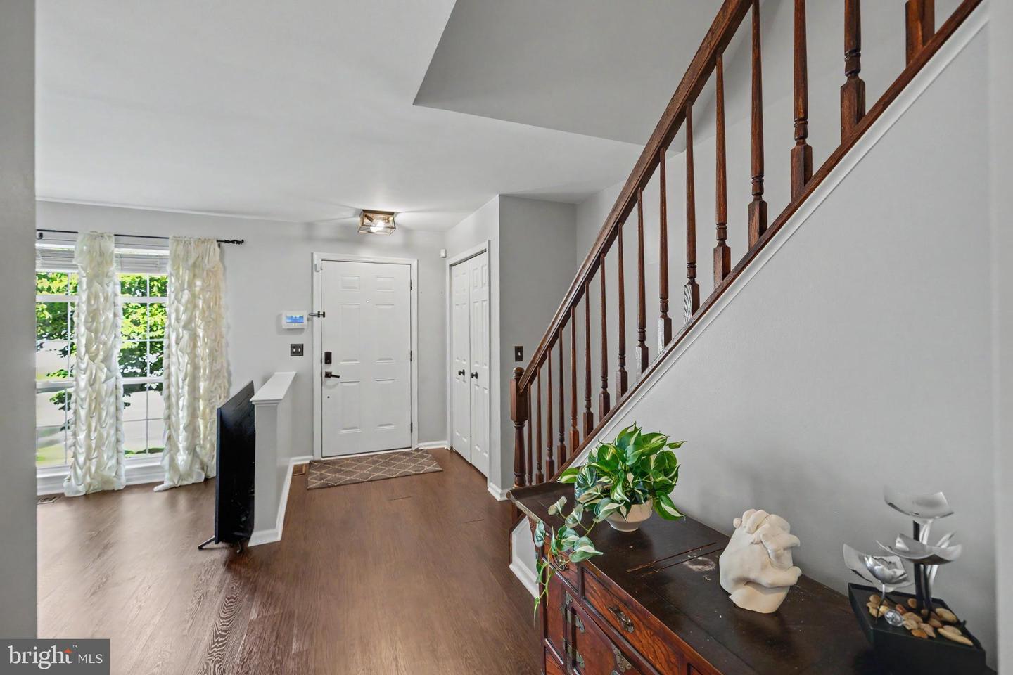 9087 Slate Stone Loop Property Photo 6