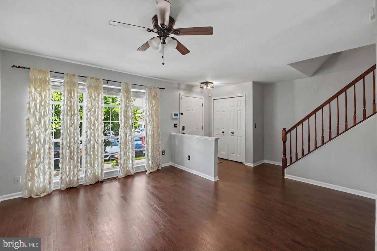 9087 Slate Stone Loop Property Photo 10