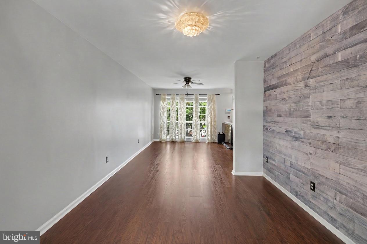 9087 Slate Stone Loop Property Photo 12