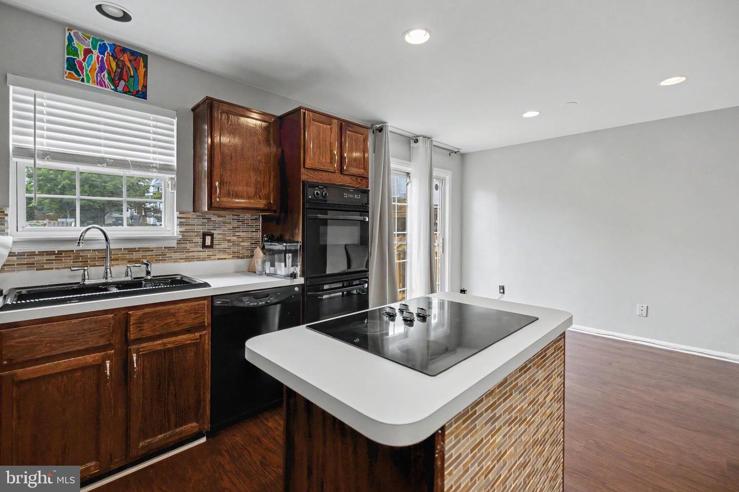 9087 Slate Stone Loop Property Photo 20