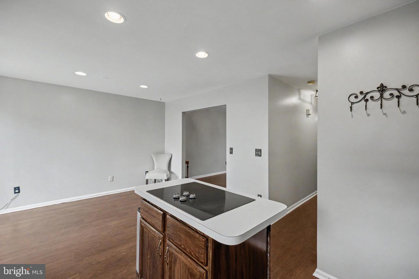 9087 Slate Stone Loop Property Photo 22