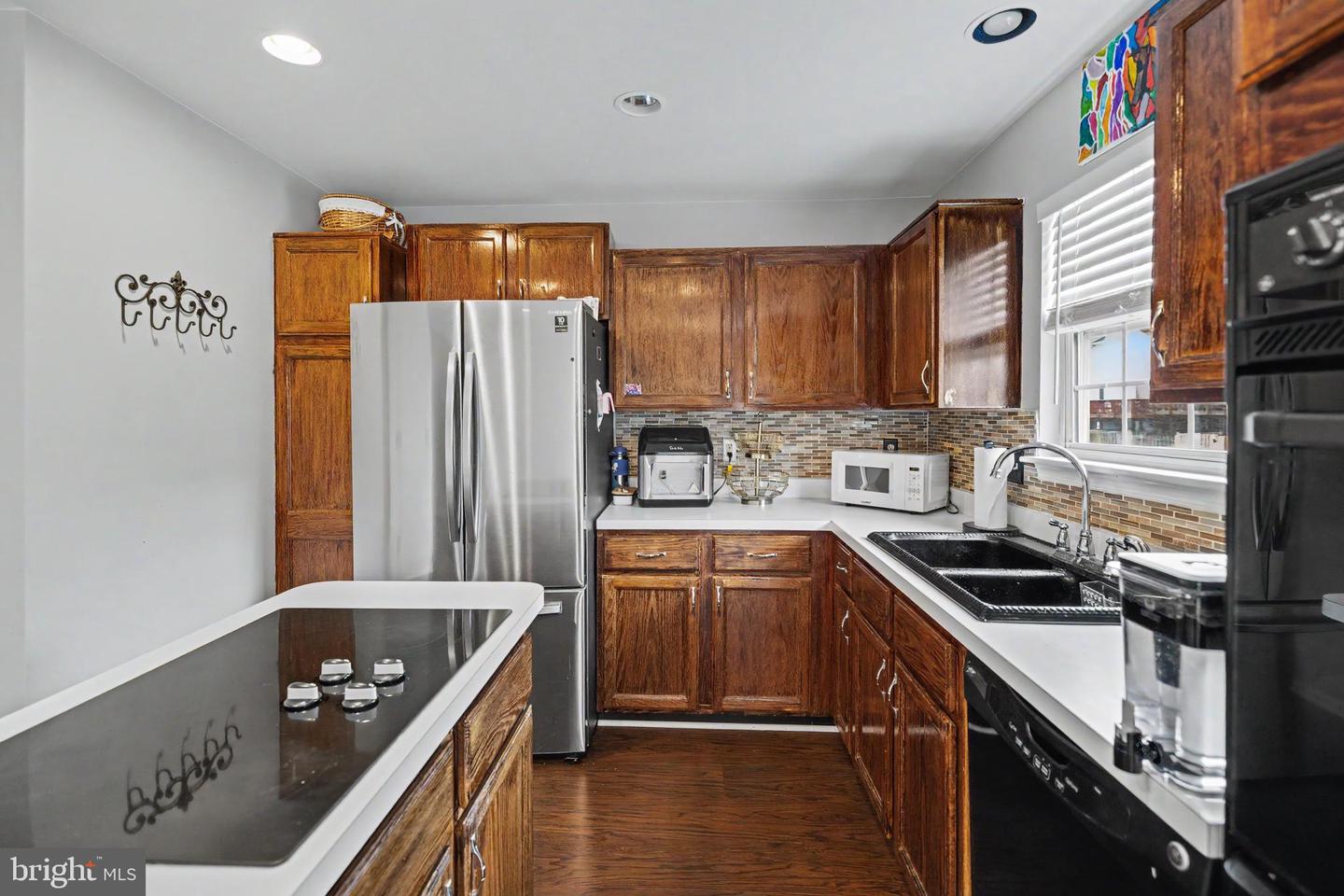 9087 Slate Stone Loop Property Photo 23