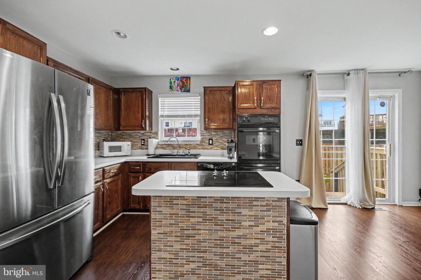 9087 Slate Stone Loop Property Photo 27