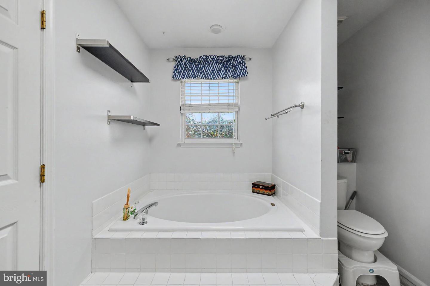 9087 Slate Stone Loop Property Photo 36
