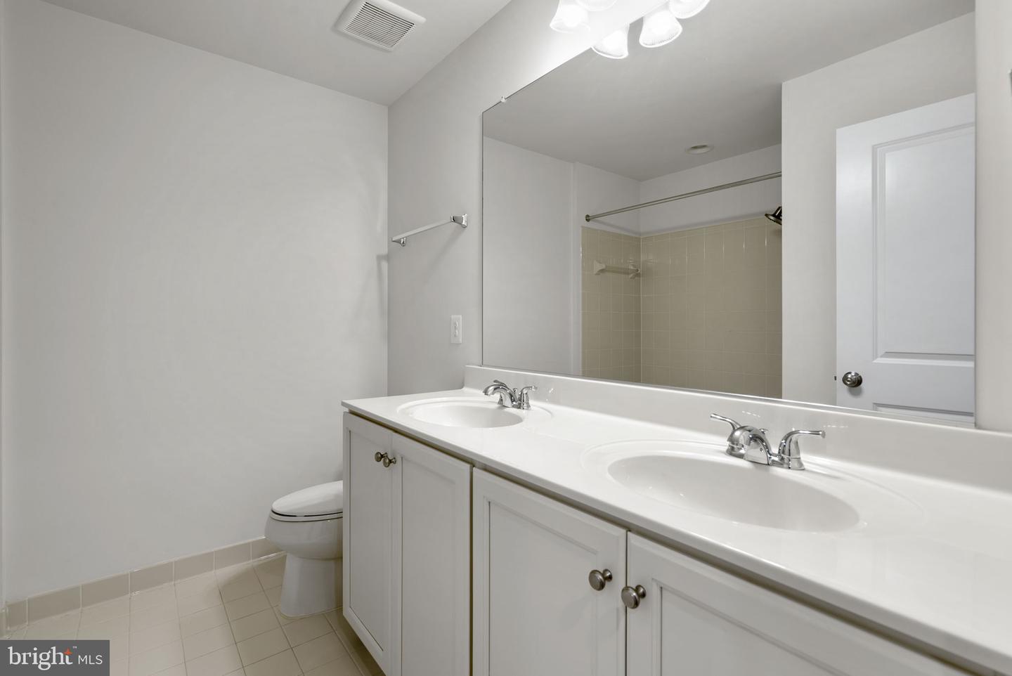 8211 Handsome Joe Ln Property Photo 26
