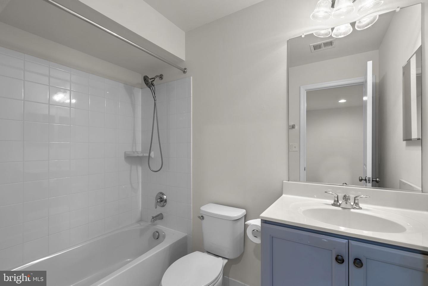 8211 Handsome Joe Ln Property Photo 33
