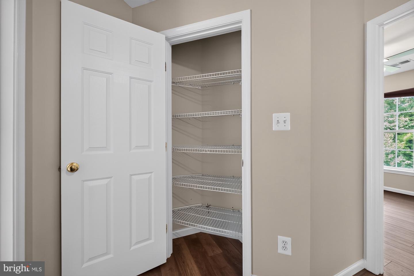 17694 Avenel Ln Property Photo 26
