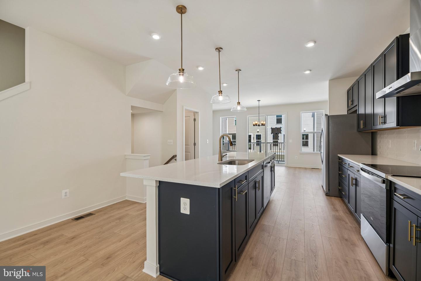 18018 Alicia Ave Property Photo 1