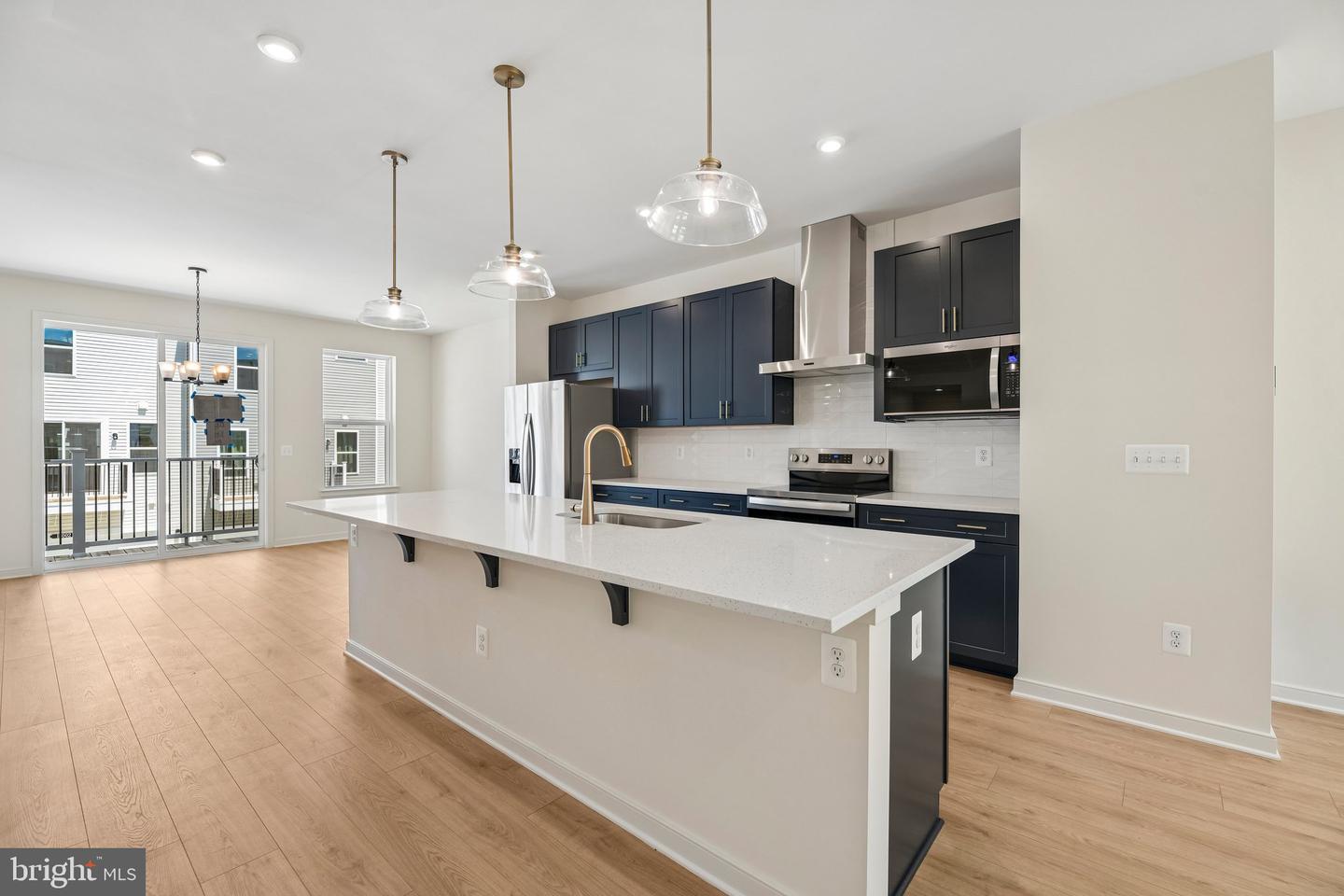 18018 Alicia Ave Property Photo 4